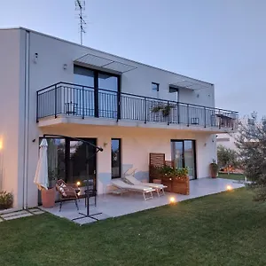 Nacari , Giardini Naxos Italy
