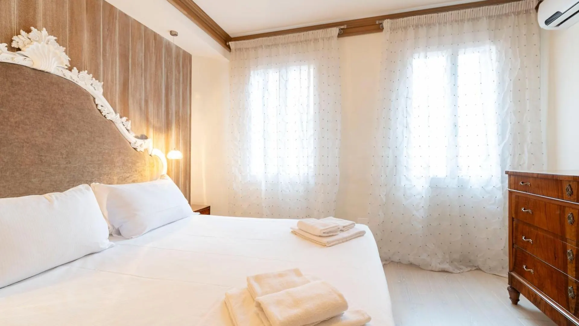 San Marco Suite By Bricola Apartments Venice